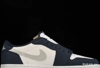 Midnight Navy 1 SB Low Jordan 0430